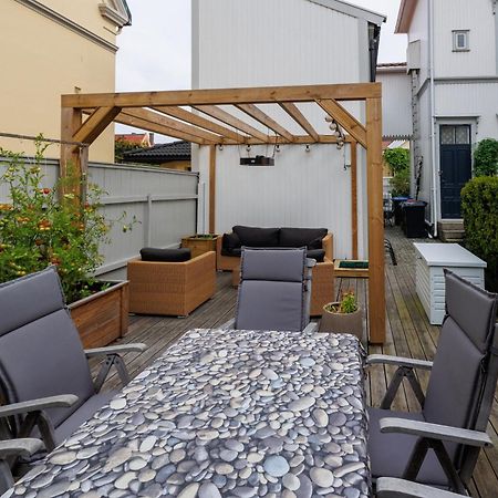 Large, Quiet And Centrally Located Apartment Fredrikstad Exterior foto
