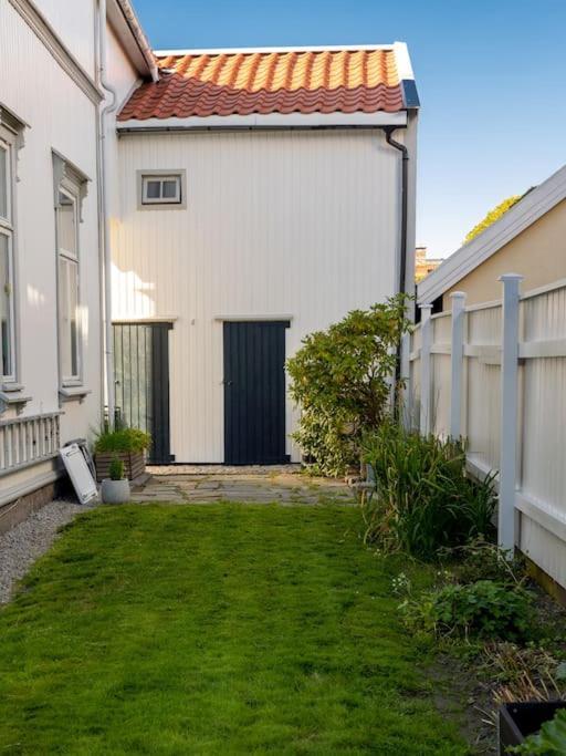 Large, Quiet And Centrally Located Apartment Fredrikstad Exterior foto