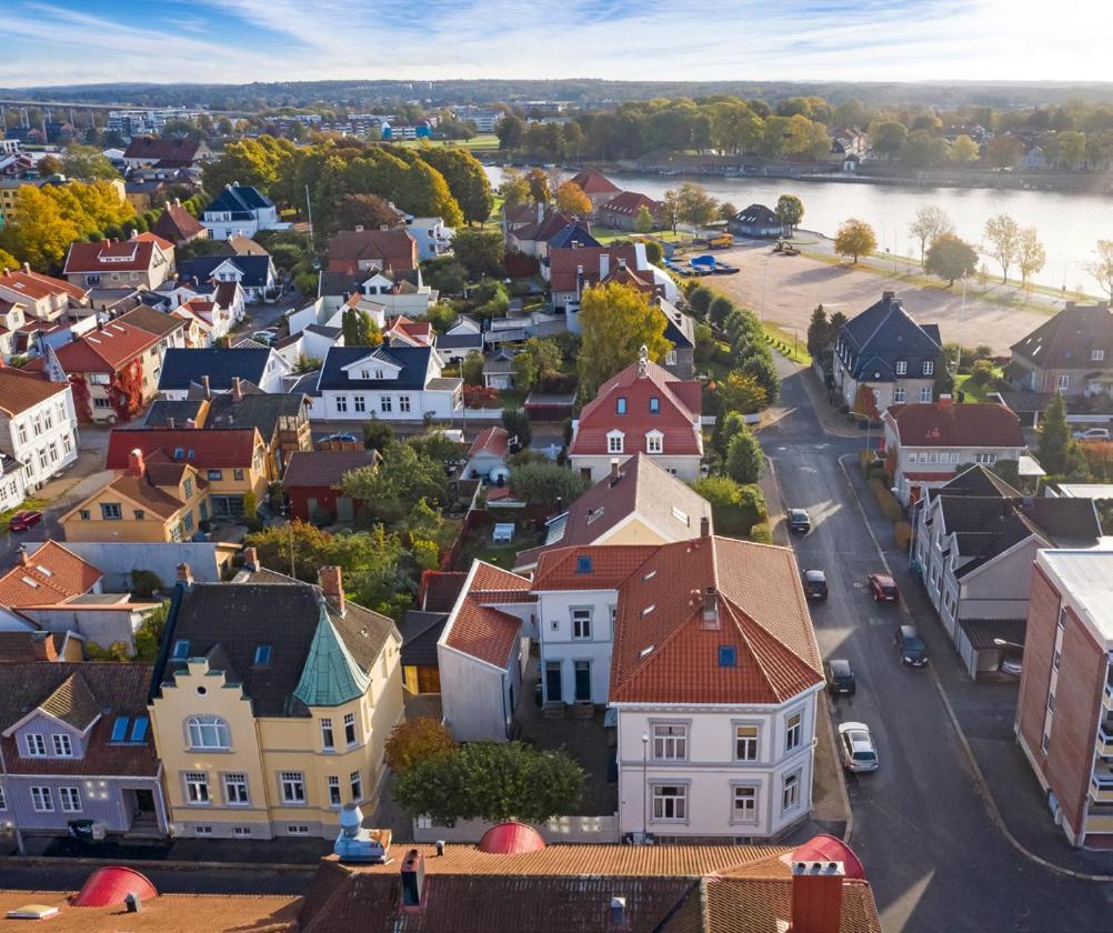 Large, Quiet And Centrally Located Apartment Fredrikstad Exterior foto
